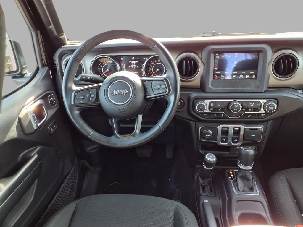 Used 2020 Jeep Wrangler Sport image 3