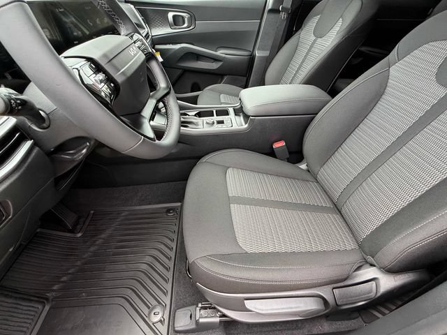 New 2026 Kia Sorento LX FWD image 10