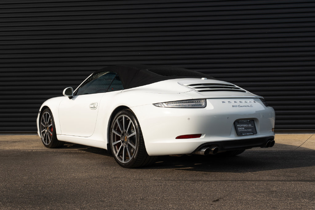 Used 2013 Porsche 911 Carrera S RWD image 3