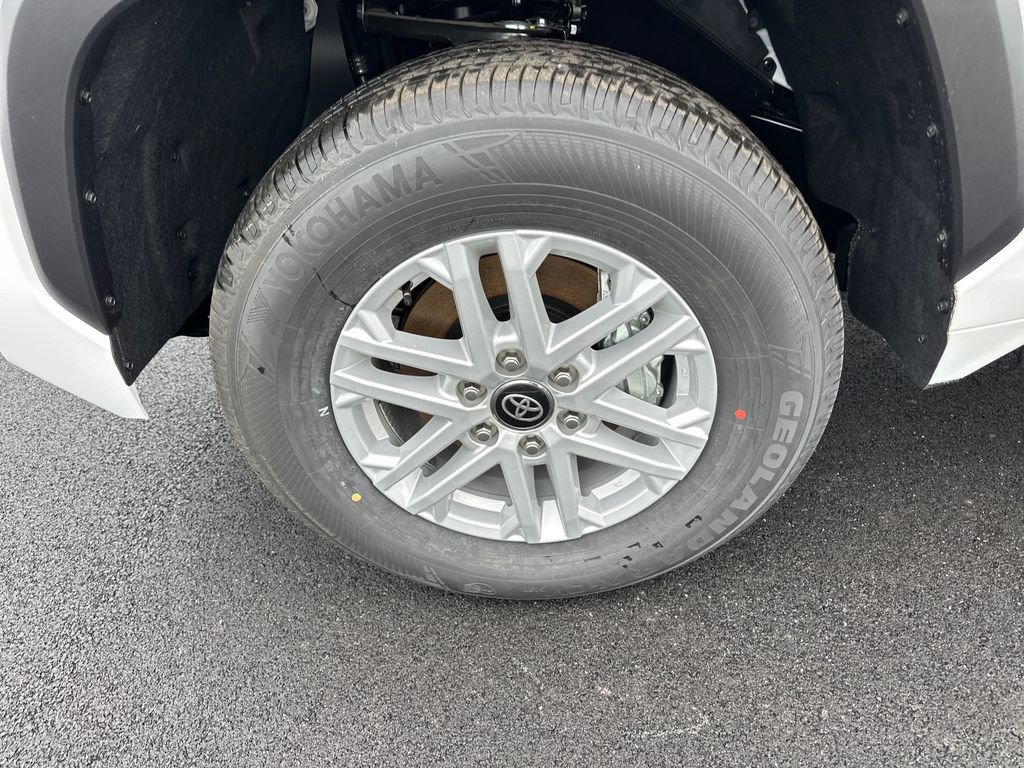 New 2026 Toyota Tundra SR5 AWD/4WD image 12