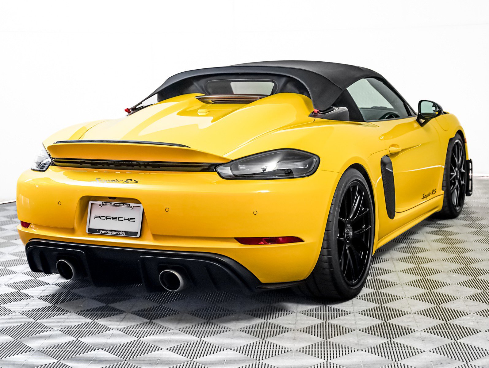 Used 2025 Porsche 718 Boxster Spyder RS image 11