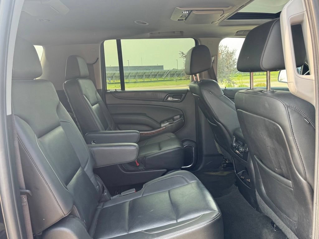 Used 2015 Chevrolet Suburban LTZ AWD/4WD image 31