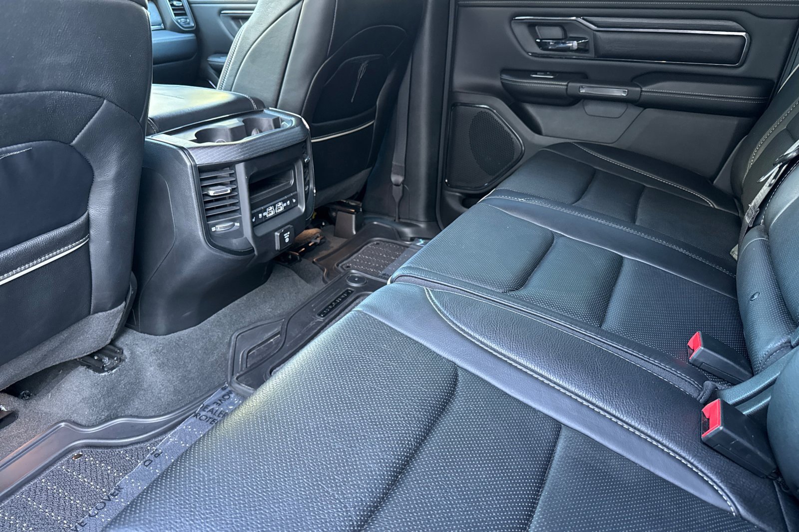 Used 2023 RAM 1500 Limited image 14