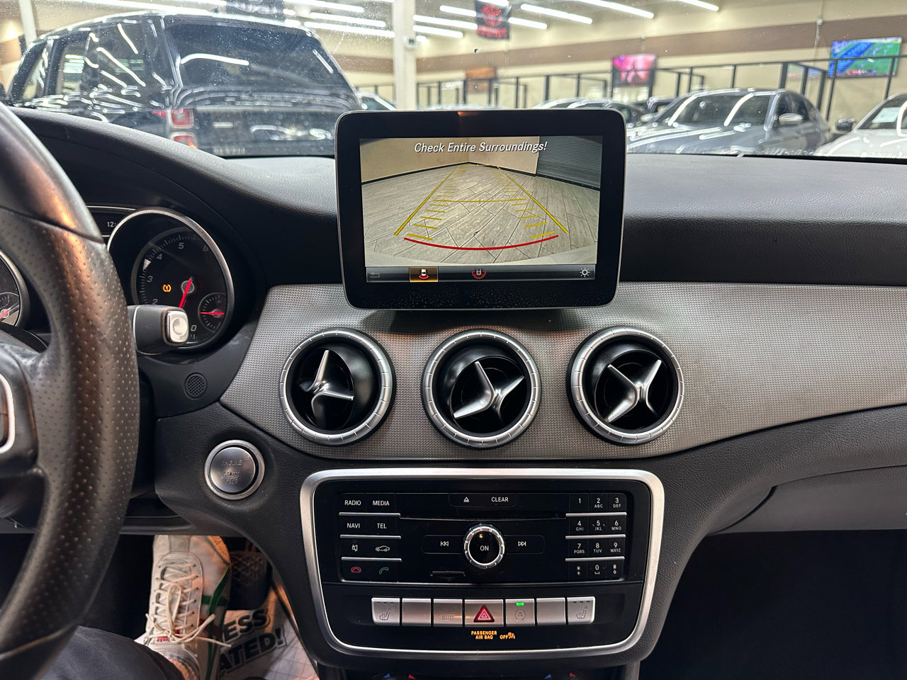 Used 2017 Mercedes-Benz CLA 250 4MATIC image 24