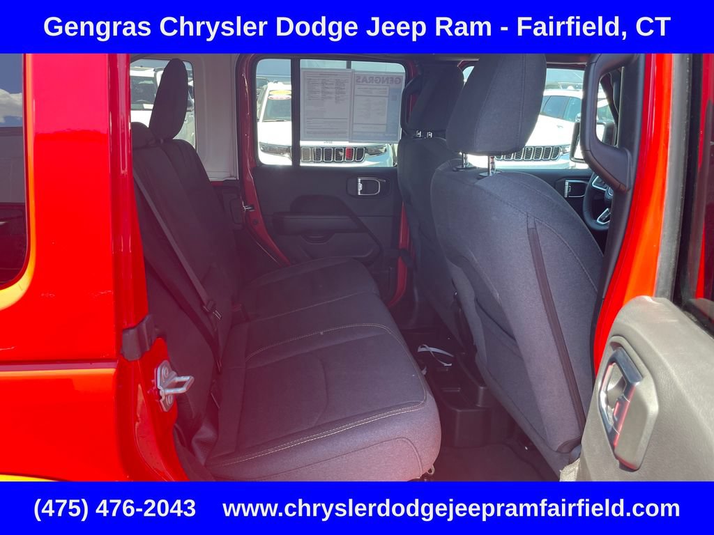 Certified 2025 Jeep Wrangler Unlimited Sahara AWD/4WD image 20