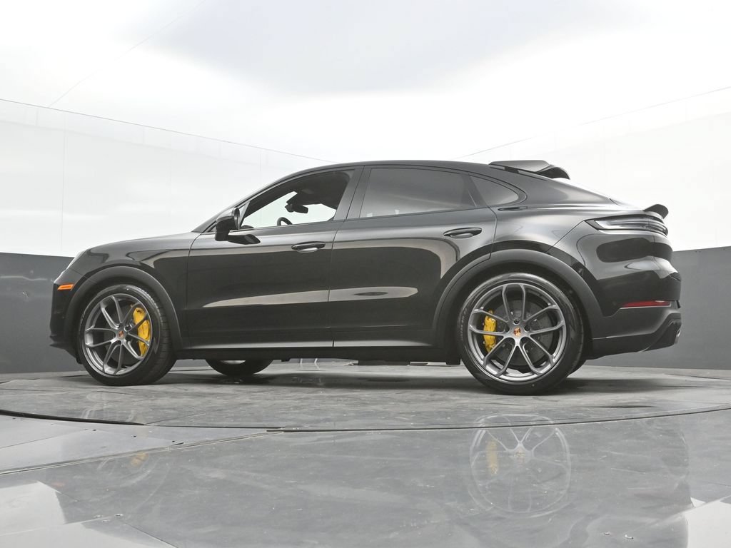 New 2026 Porsche Cayenne Turbo GT AWD/4WD image 39