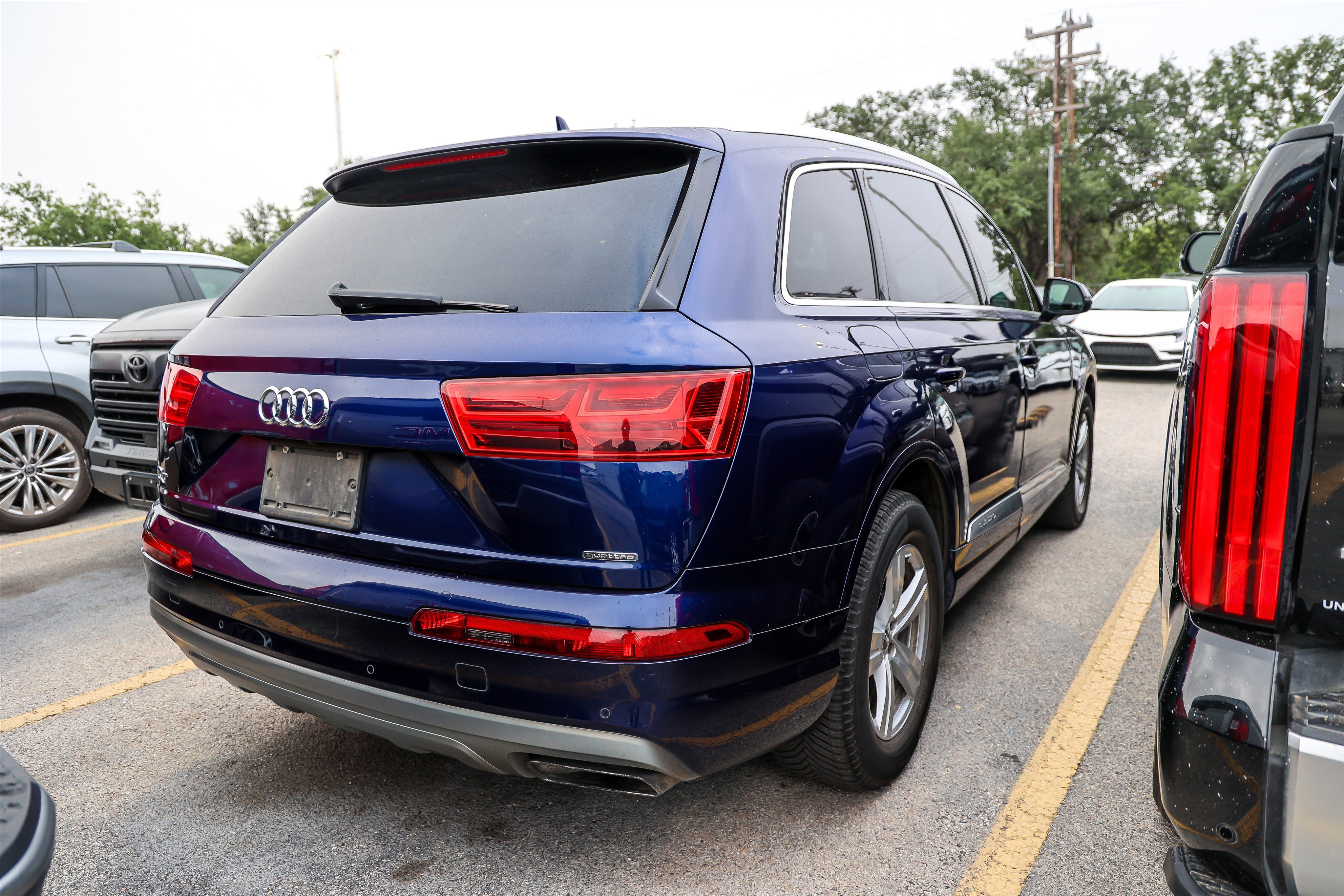 Used 2019 Audi Q7 2.0T Premium Plus w/ Premium Plus Package AWD/4WD image 7