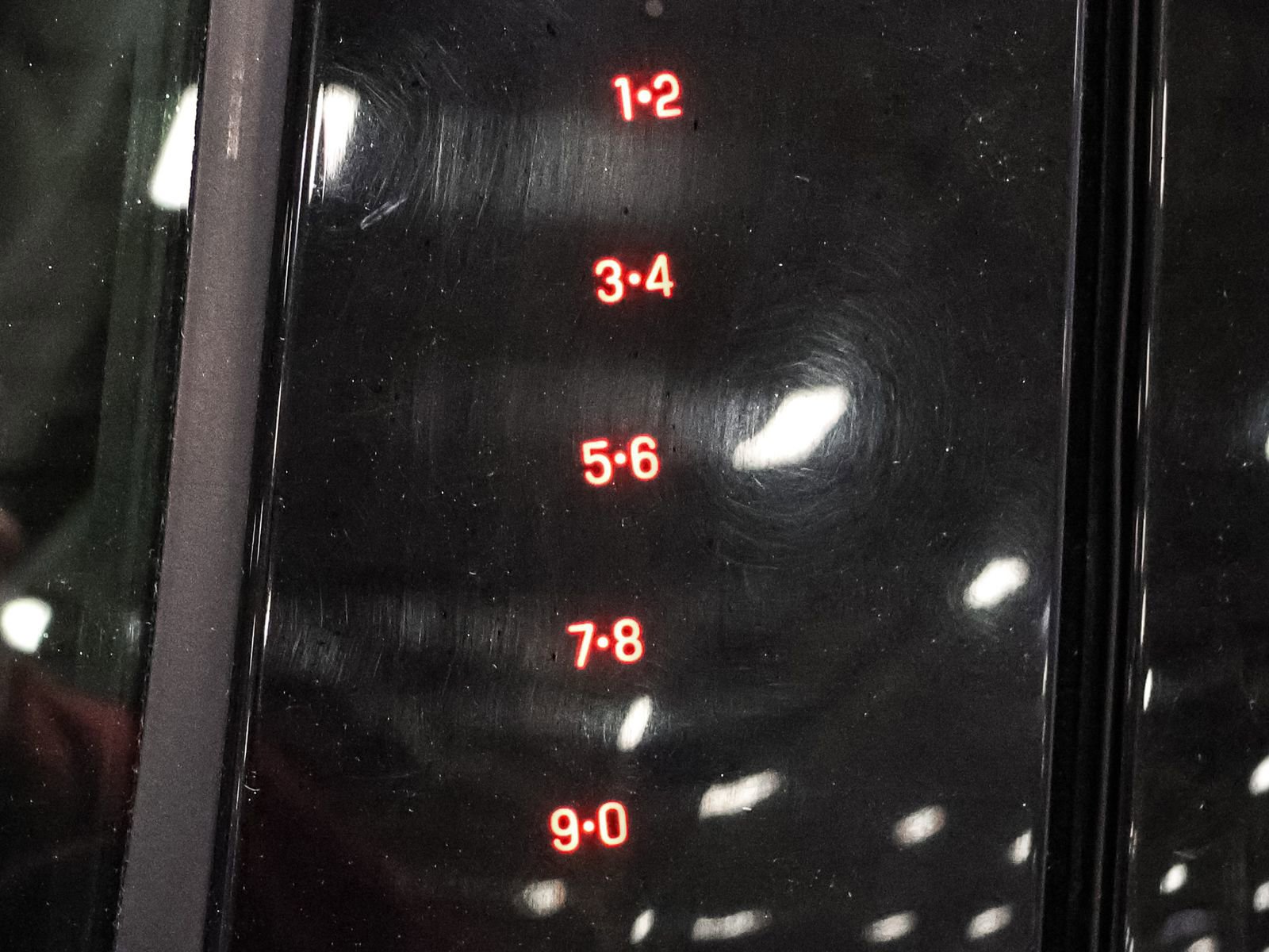 Certified 2022 Ford Edge SEL w/ Convenience Package image 18