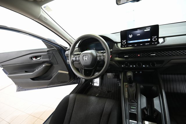 Used 2024 Honda Accord EX image 26