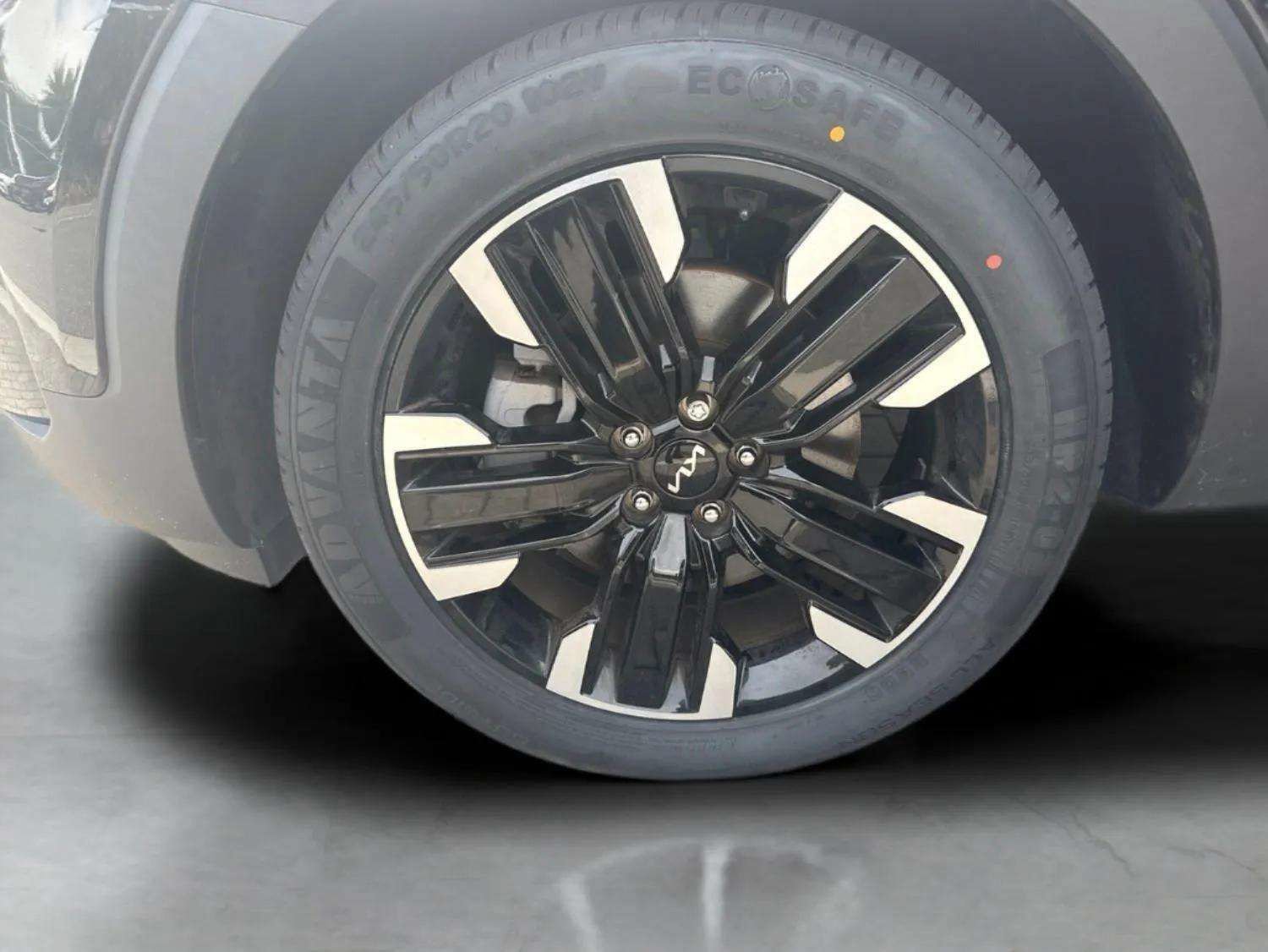 Used 2024 Kia Telluride SX Prestige AWD/4WD image 41
