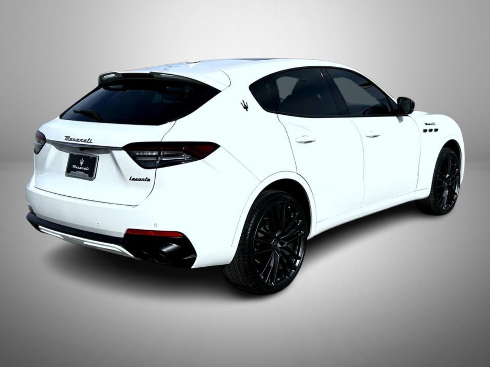 Used 2022 Maserati Levante Modena S image 5