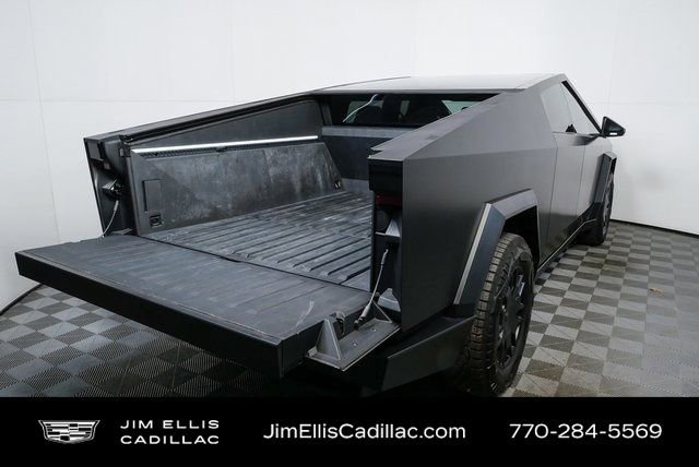 Used 2024 Tesla Cybertruck AWD Crew Cab image 28