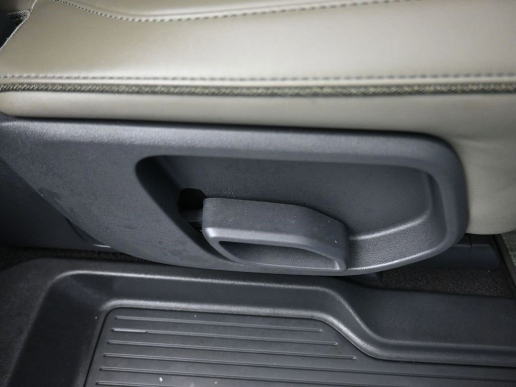 Used 2023 Rivian R1S Launch Edition image 39