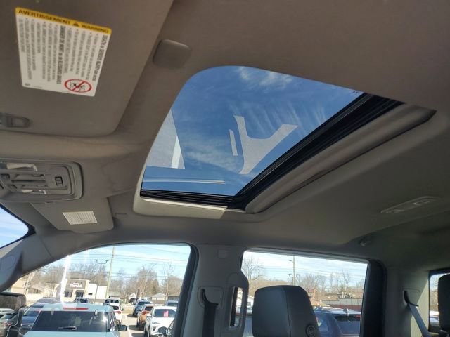 Used 2021 GMC Sierra 2500 SLT w/ SLT Premium Package image 9