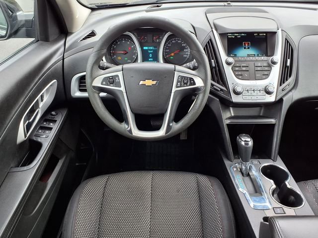 Used 2017 Chevrolet Equinox LT FWD image 5