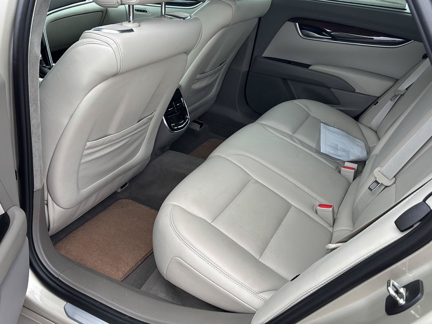 Used 2014 Cadillac XTS Platinum AWD/4WD image 20