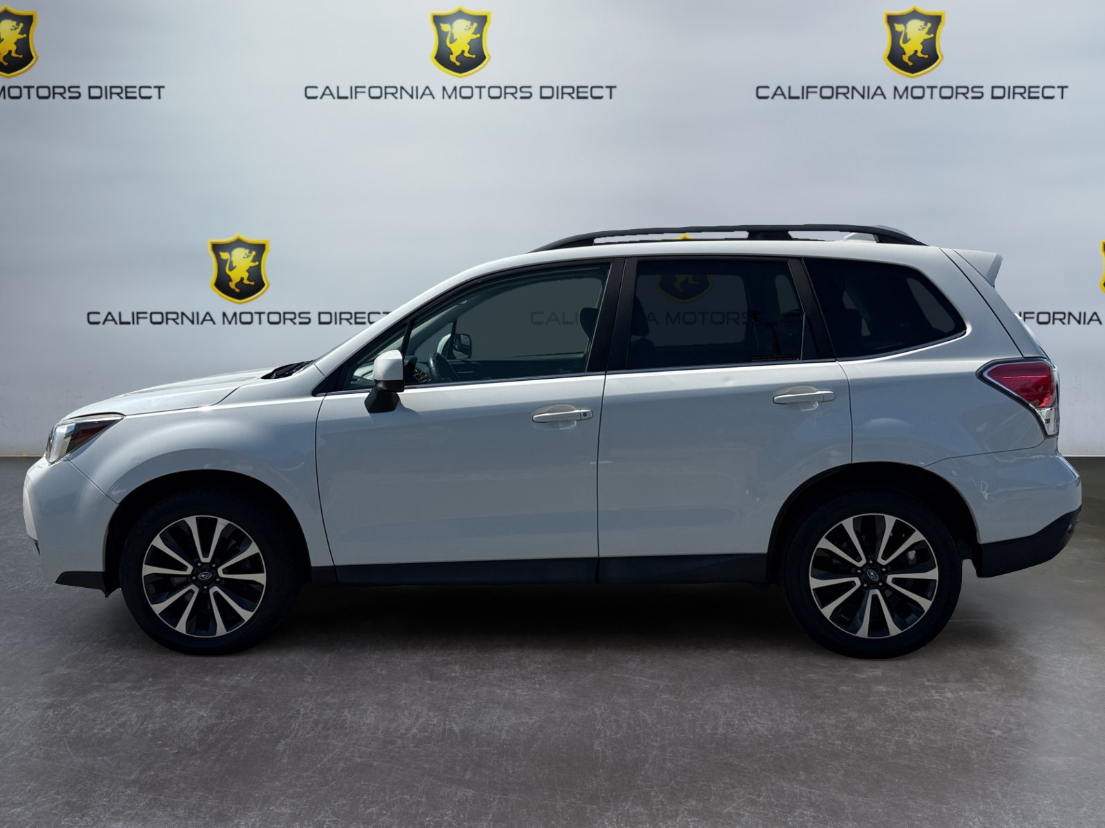 Used 2017 Subaru Forester 2.0XT Premium w/ Popular Package #2A AWD/4WD image 2