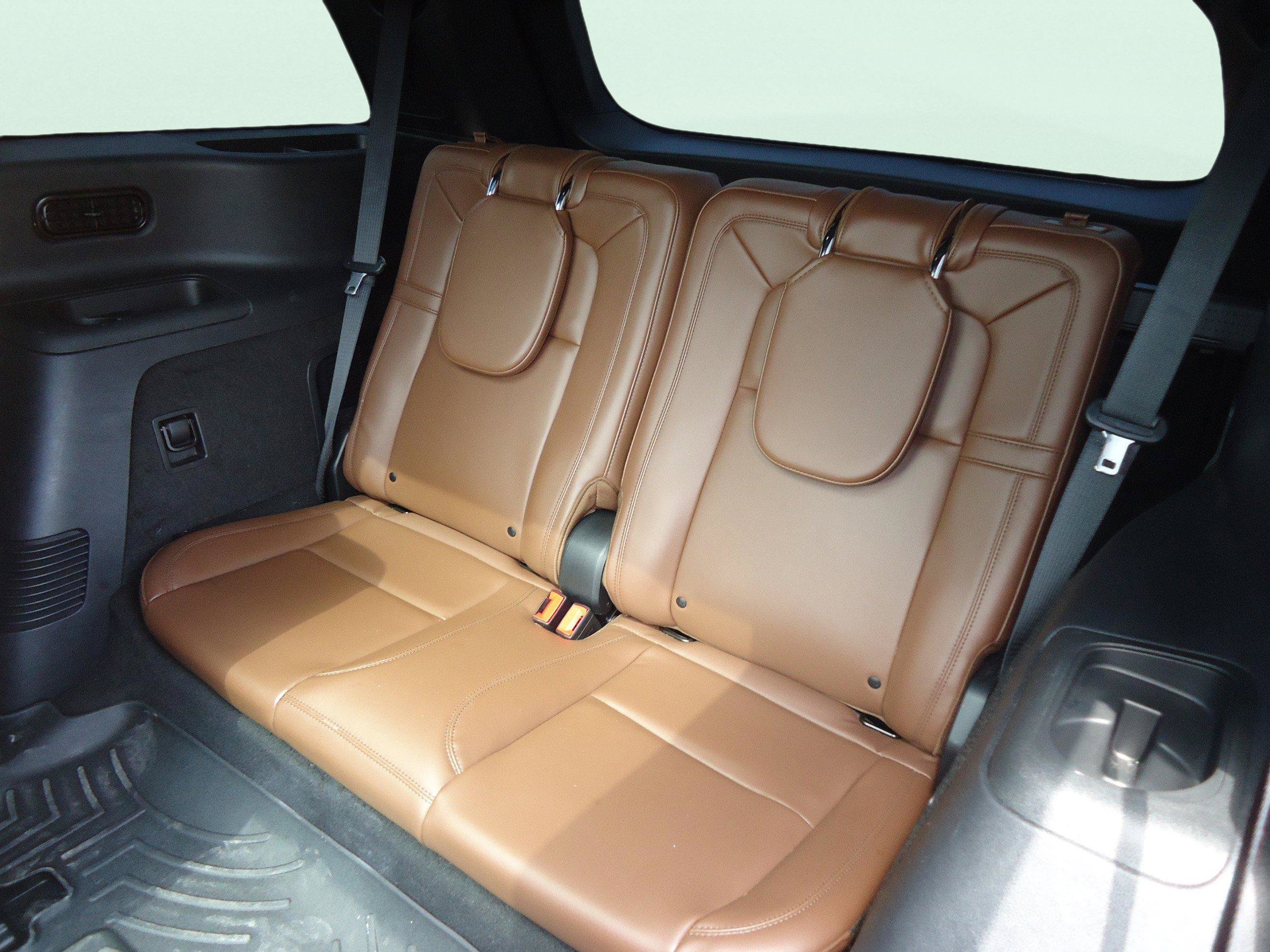 Certified 2023 Lincoln Aviator Grand Touring w/ Equipment Group 301A AWD/4WD image 31