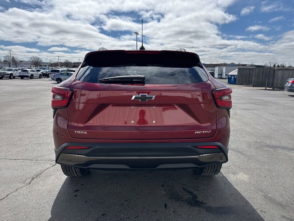 Used 2024 Chevrolet Trax ACTIV w/ Driver Confidence Package image 6