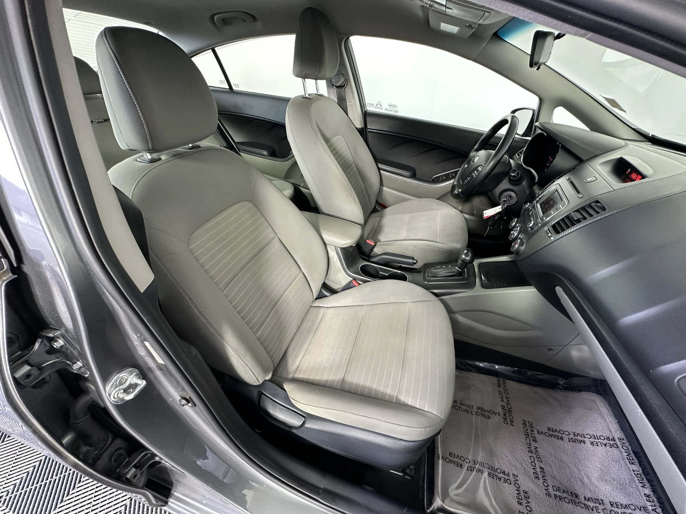 Used 2014 Kia Forte EX FWD image 19