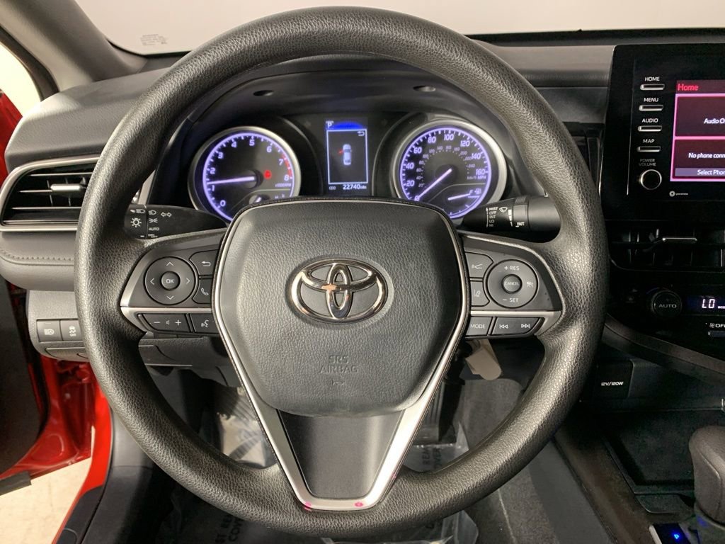 Used 2023 Toyota Camry LE image 21