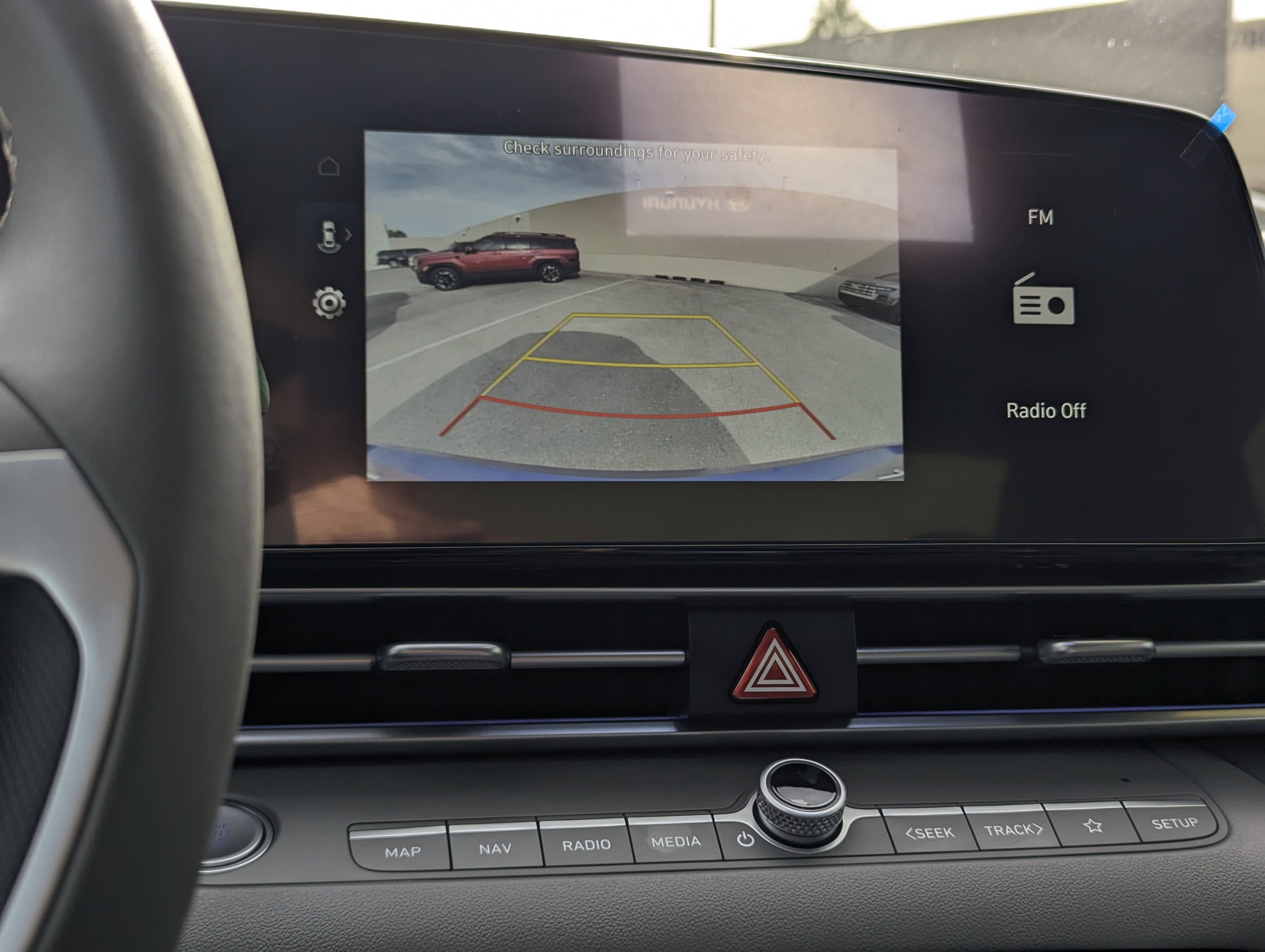 Certified 2025 Hyundai Elantra SEL image 11