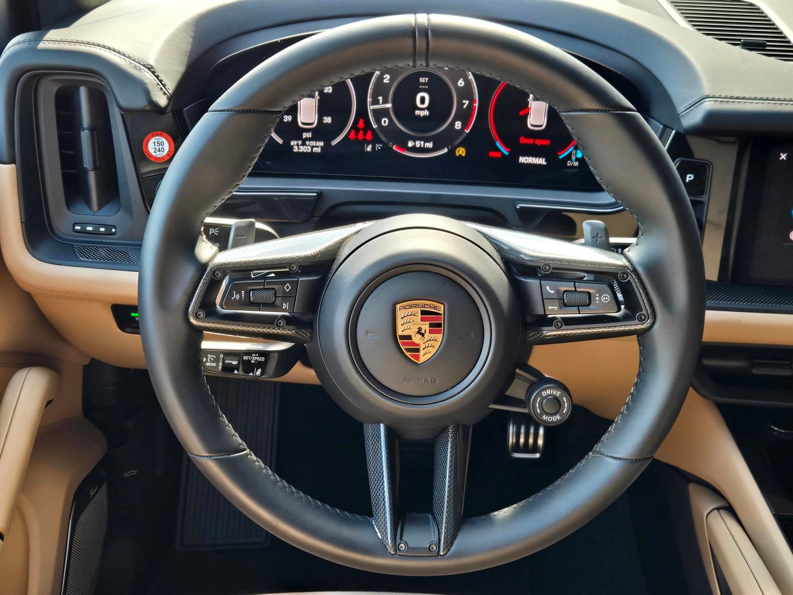 Certified 2026 Porsche Cayenne GTS AWD/4WD image 15