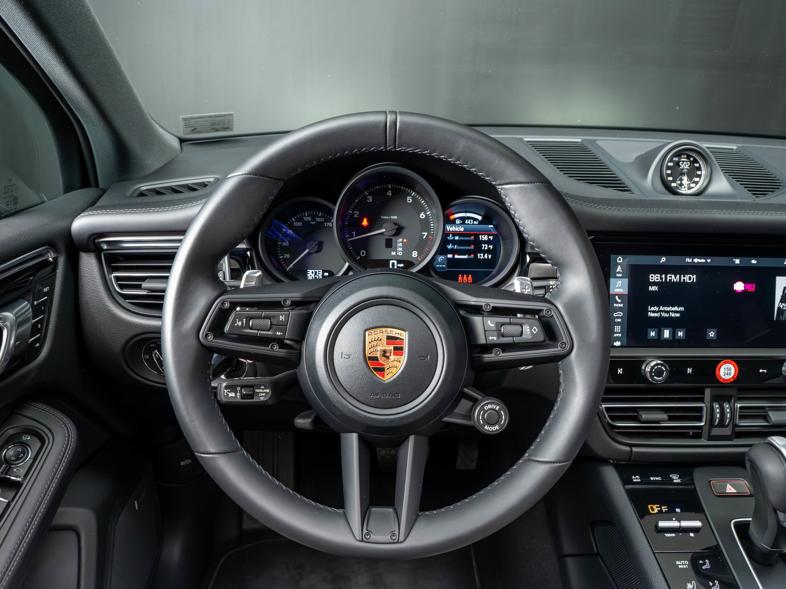 Certified 2026 Porsche Macan AWD/4WD image 22