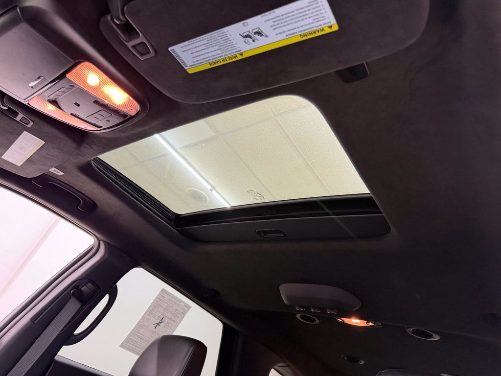 Used 2023 Dodge Durango R/T AWD/4WD image 24