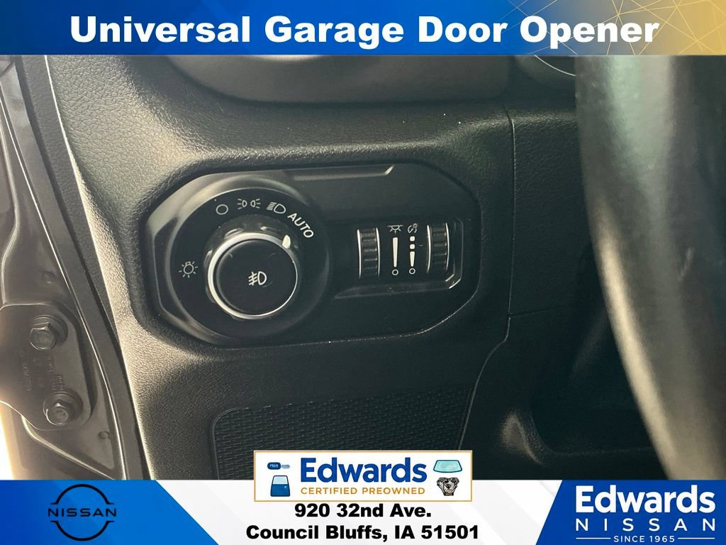 Used 2018 Jeep Wrangler Unlimited Sport S AWD/4WD image 23