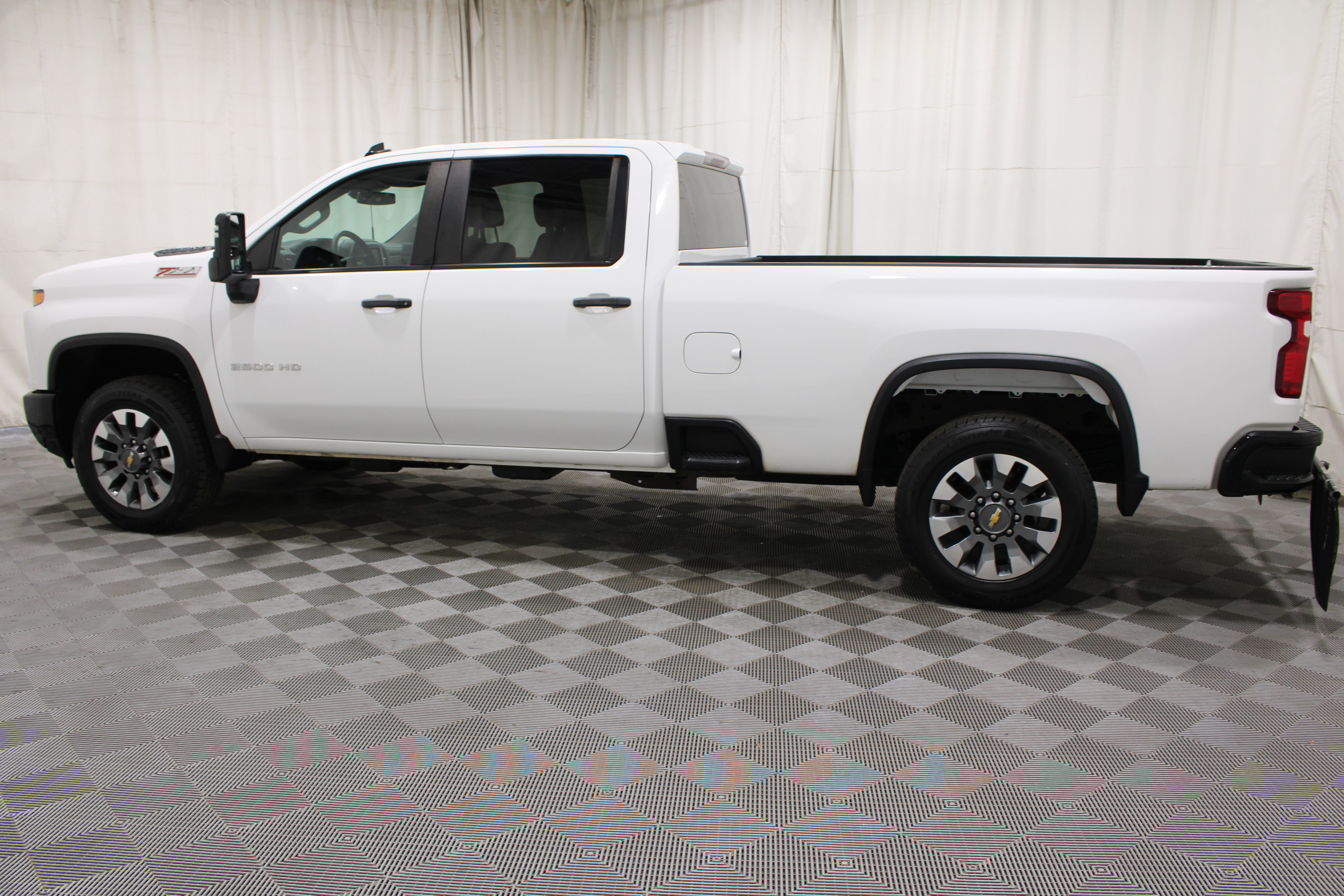 Used 2025 Chevrolet Silverado 2500 Custom w/ Custom Value Package AWD/4WD image 34
