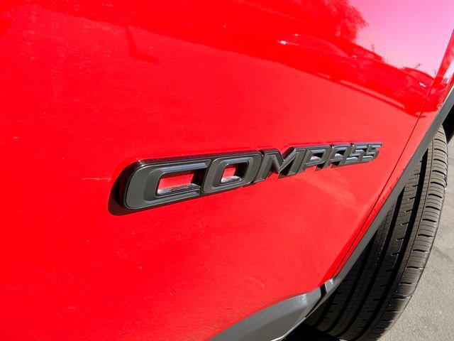 Used 2020 Jeep Compass Latitude image 29
