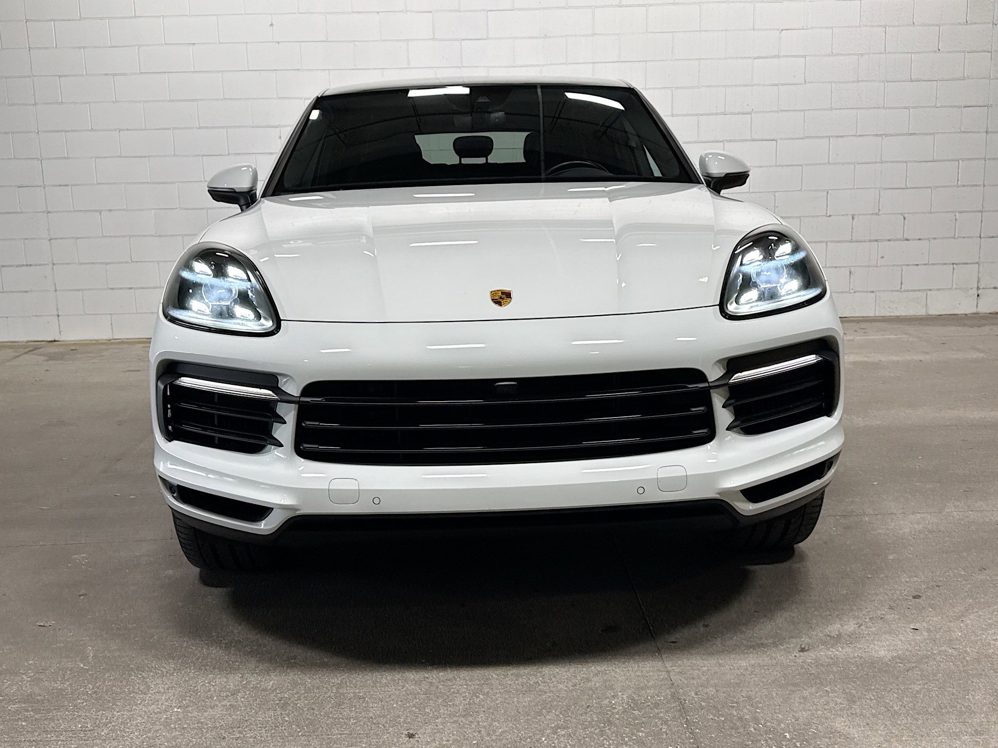 Certified 2022 Porsche Cayenne Coupe image 9