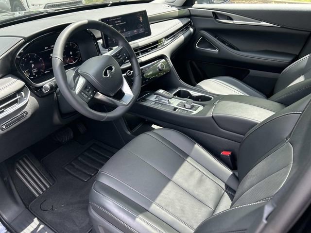 Certified 2026 INFINITI QX60 Luxe w/ Cargo Package AWD/4WD image 15