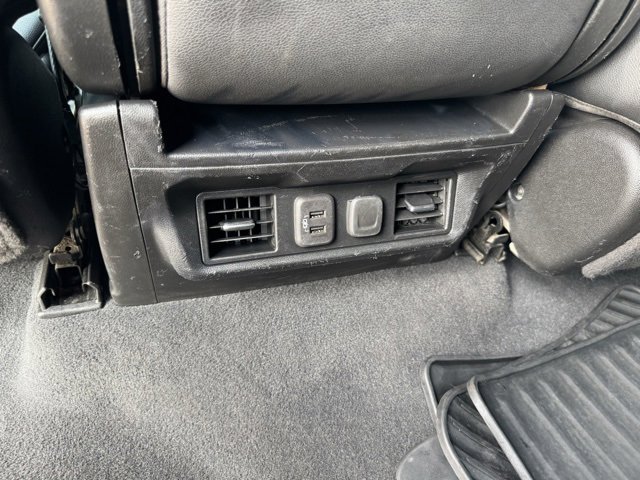Certified 2022 Chevrolet Silverado 3500 LTZ image 7