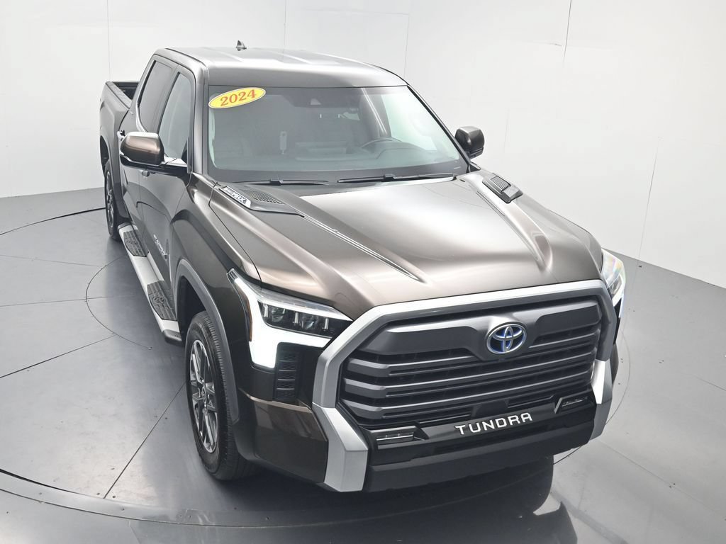 Used 2024 Toyota Tundra Limited AWD/4WD image 60
