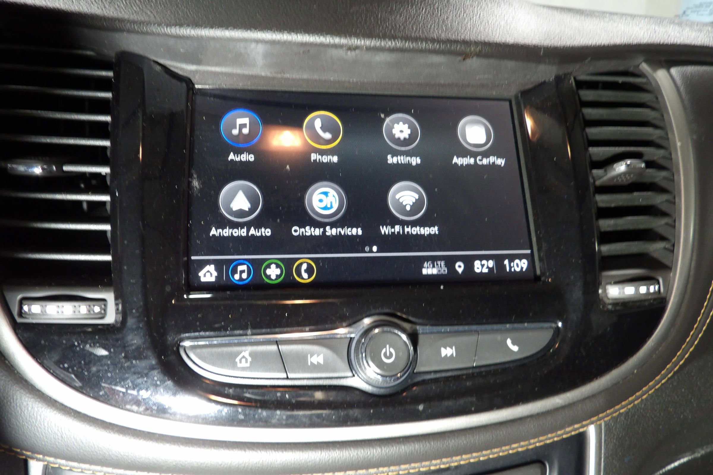 Used 2019 Chevrolet Trax LS FWD image 14