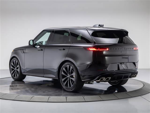 New 2026 Land Rover Range Rover Sport Dynamic SE AWD/4WD image 3