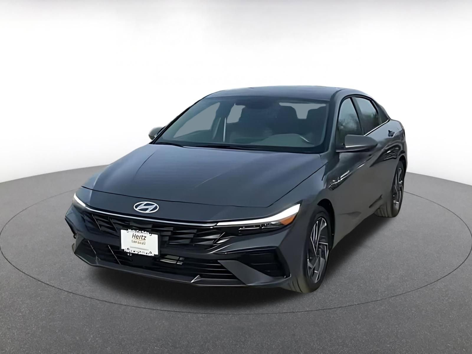 Used 2025 Hyundai Elantra SEL image 7