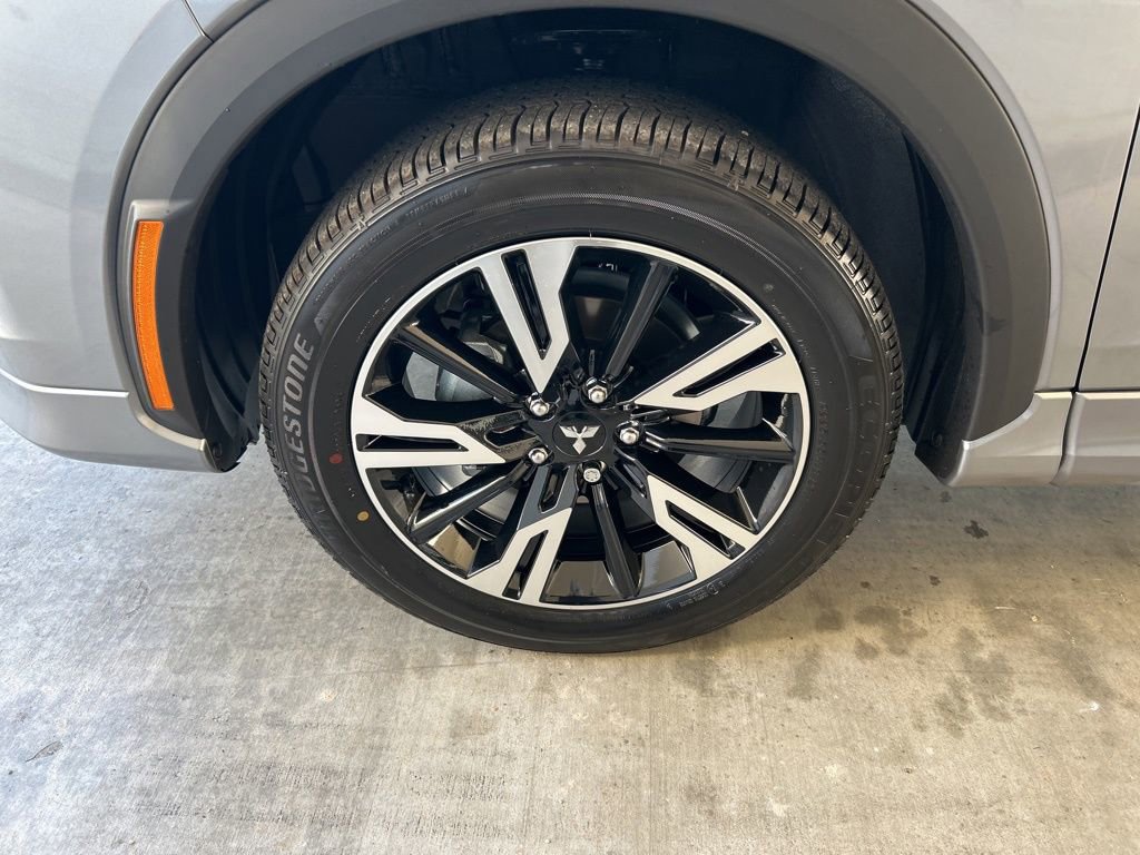 New 2026 Mitsubishi Eclipse Cross SEL image 11