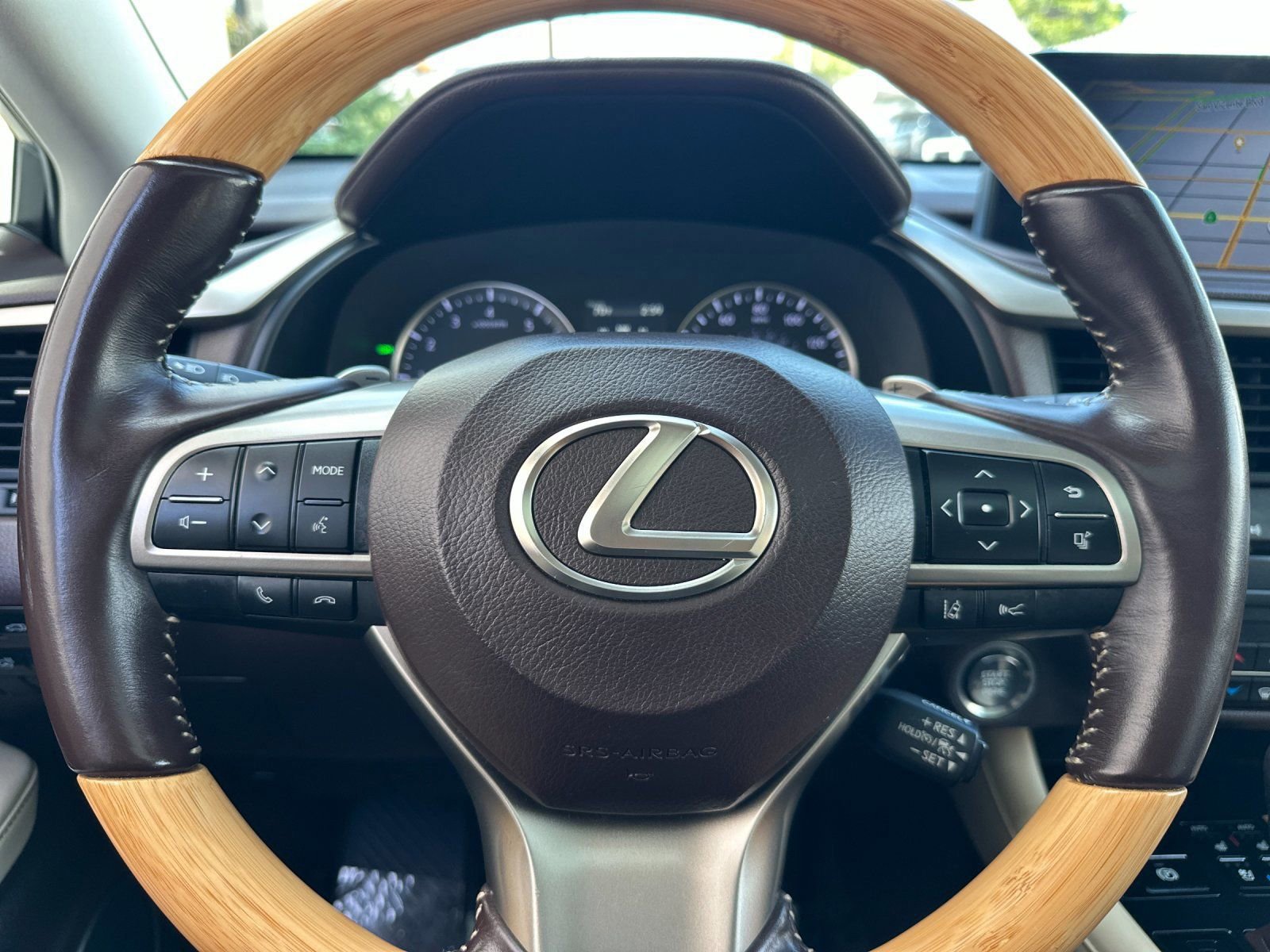 Used 2020 Lexus RX 350L FWD w/ Premium Package image 27
