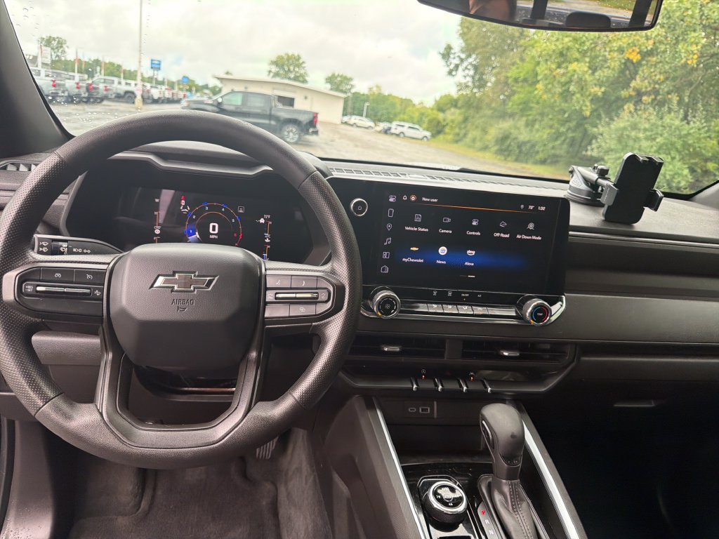 Used 2023 Chevrolet Colorado Trail Boss w/ LPO, Dark Essentials Package AWD/4WD image 27