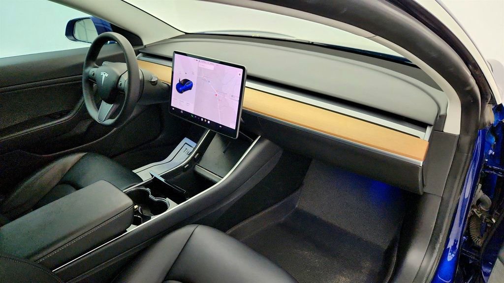 Used 2020 Tesla Model 3 Long Range image 30