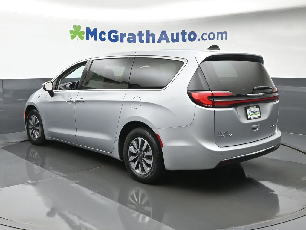 Used 2023 Chrysler Pacifica Touring-L FWD image 20