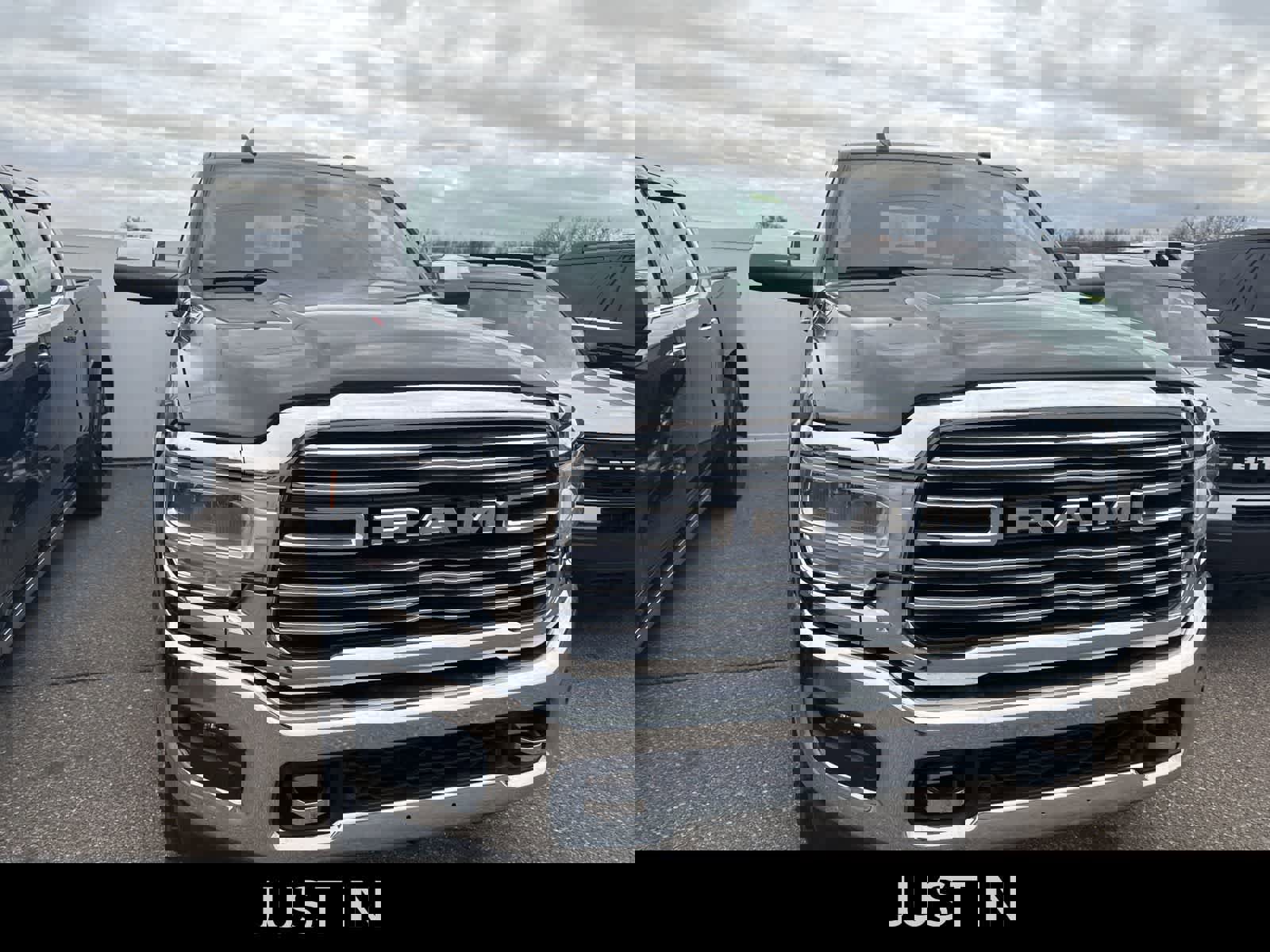 Used 2022 RAM 2500 Laramie w/ Chrome Appearance Group image 23