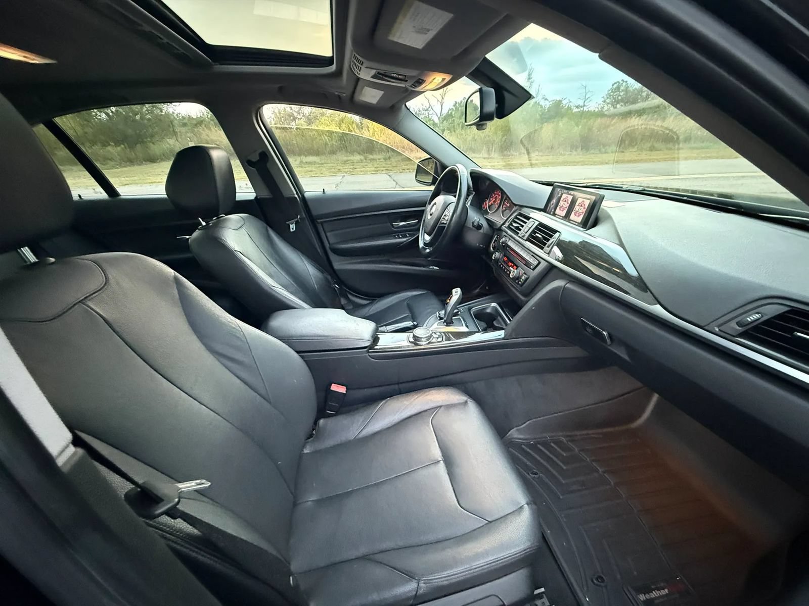 Used 2015 BMW 328i xDrive Sedan AWD/4WD image 16