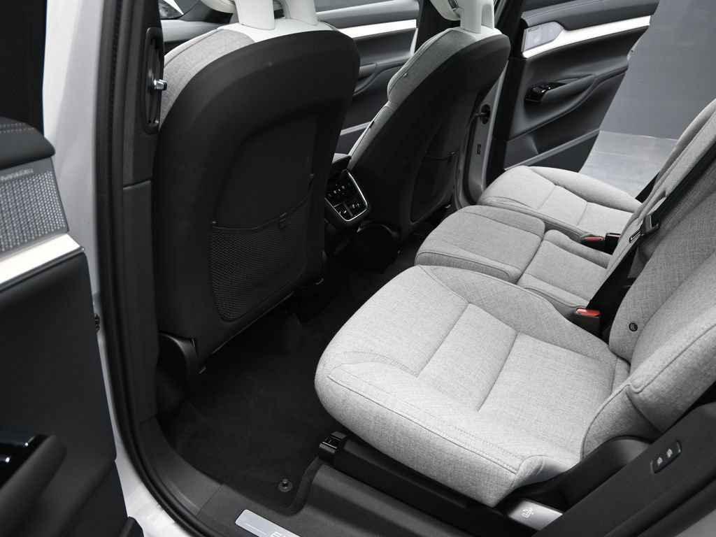 New 2025 Volvo EX90 Ultra AWD/4WD image 12