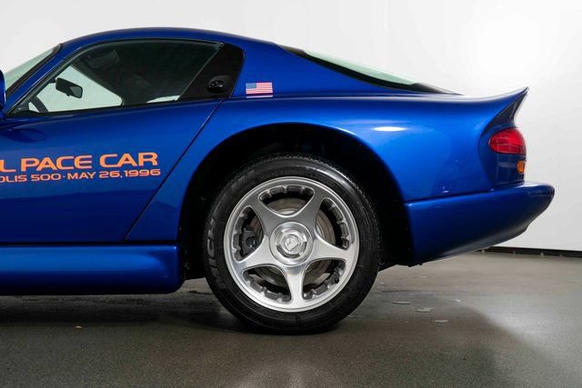 Used 1996 Dodge Viper GTS RWD image 13