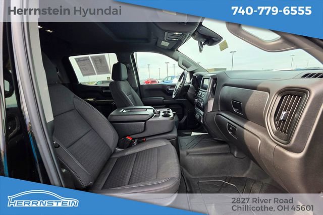 Used 2022 Chevrolet Silverado 1500 Custom AWD/4WD image 28