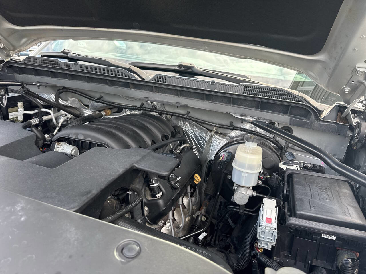 Used 2018 Chevrolet Silverado 1500 LT w/ All Star Edition AWD/4WD image 13